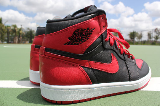 Air-Jordan-1-Banned-Sneakers-11