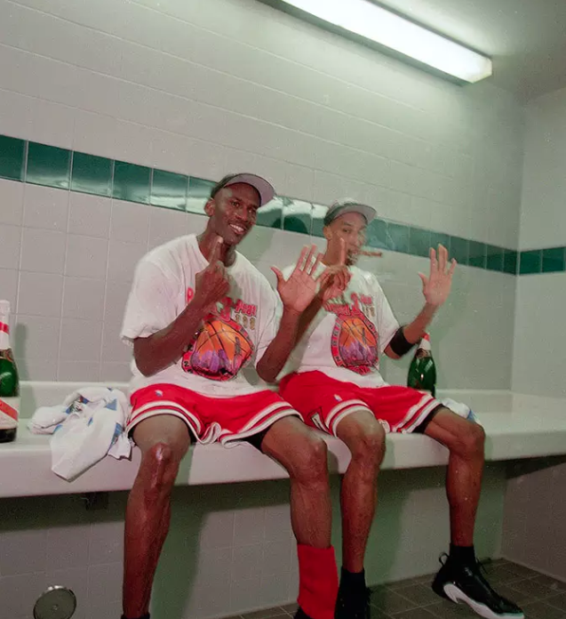 Scottie Pippen & MJ